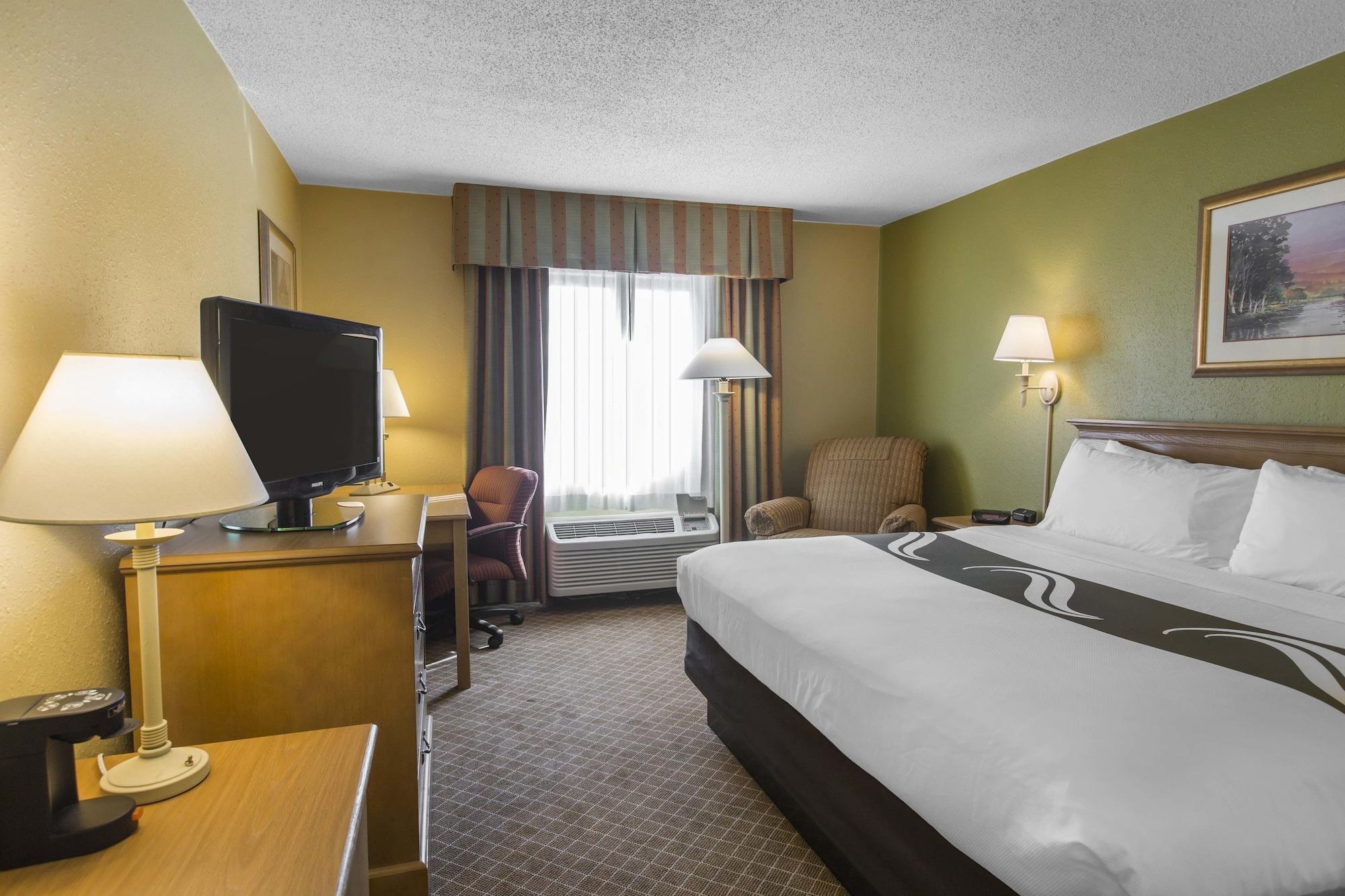 Quality Inn Perrysburg Exteriér fotografie
